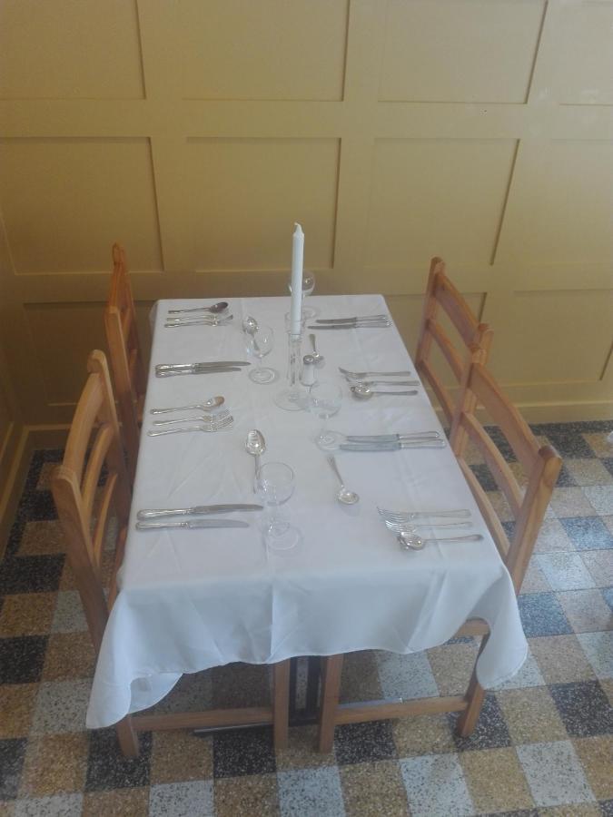 L'Esquilon Chambre D'Hote Bed & Breakfast Thiat Bagian luar foto
